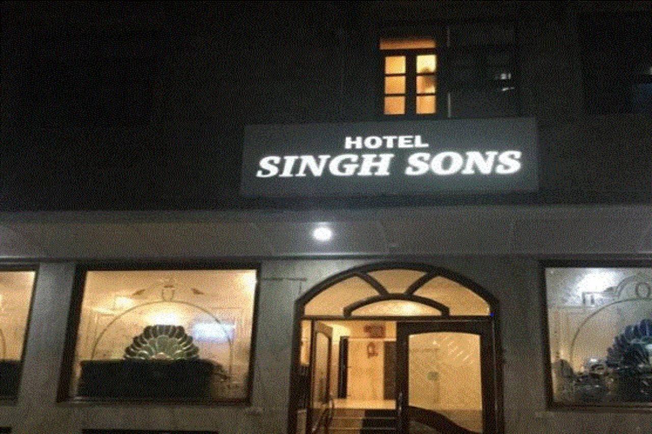 Treebo Trend Singh Sons Karol Bagh 호텔 뉴델리 외부 사진